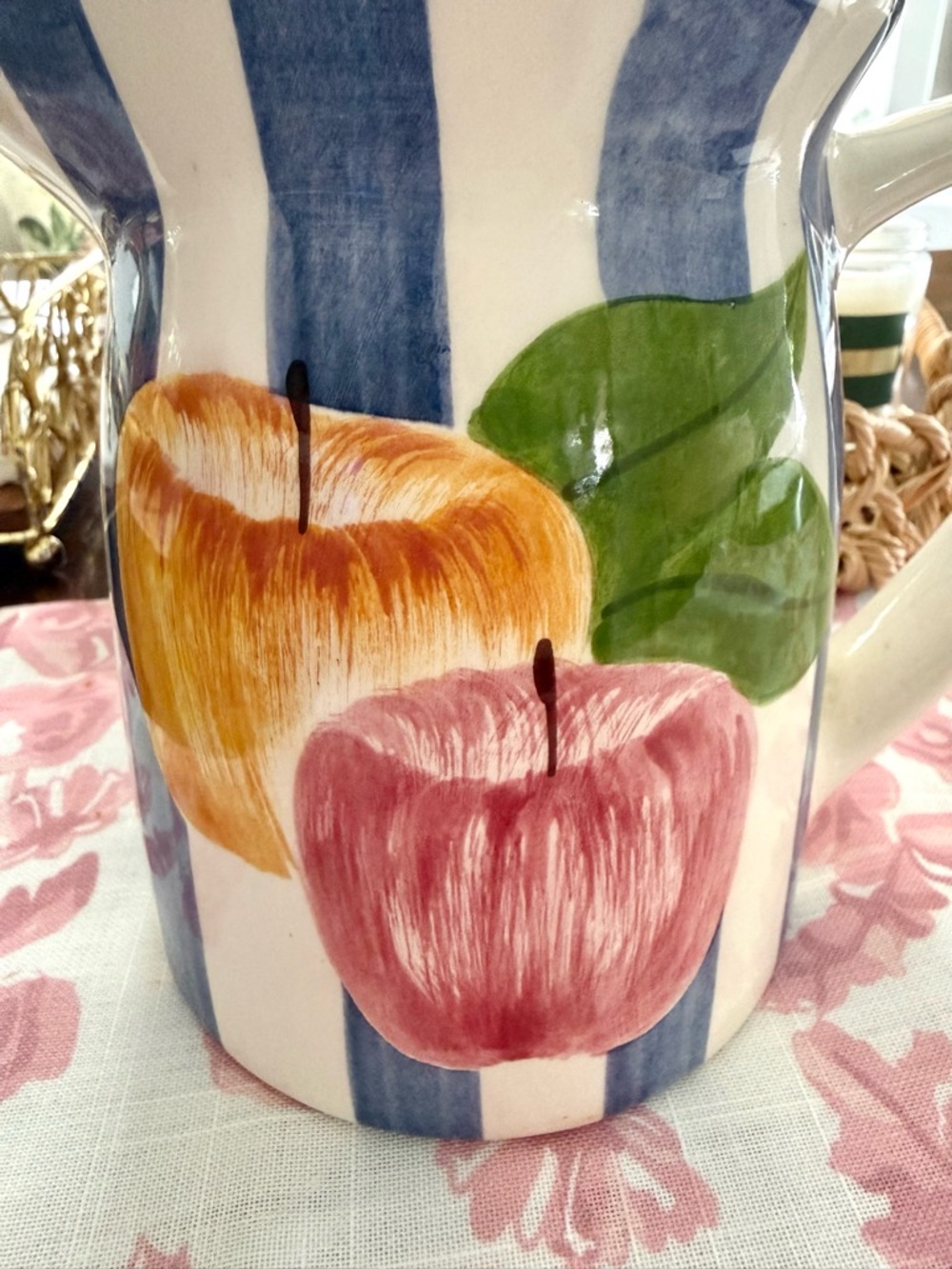 Laurie Gates Los Angeles Pottery Apple Pitcher - Blue & White Stripe - Vintage - Picture 2 of 8
